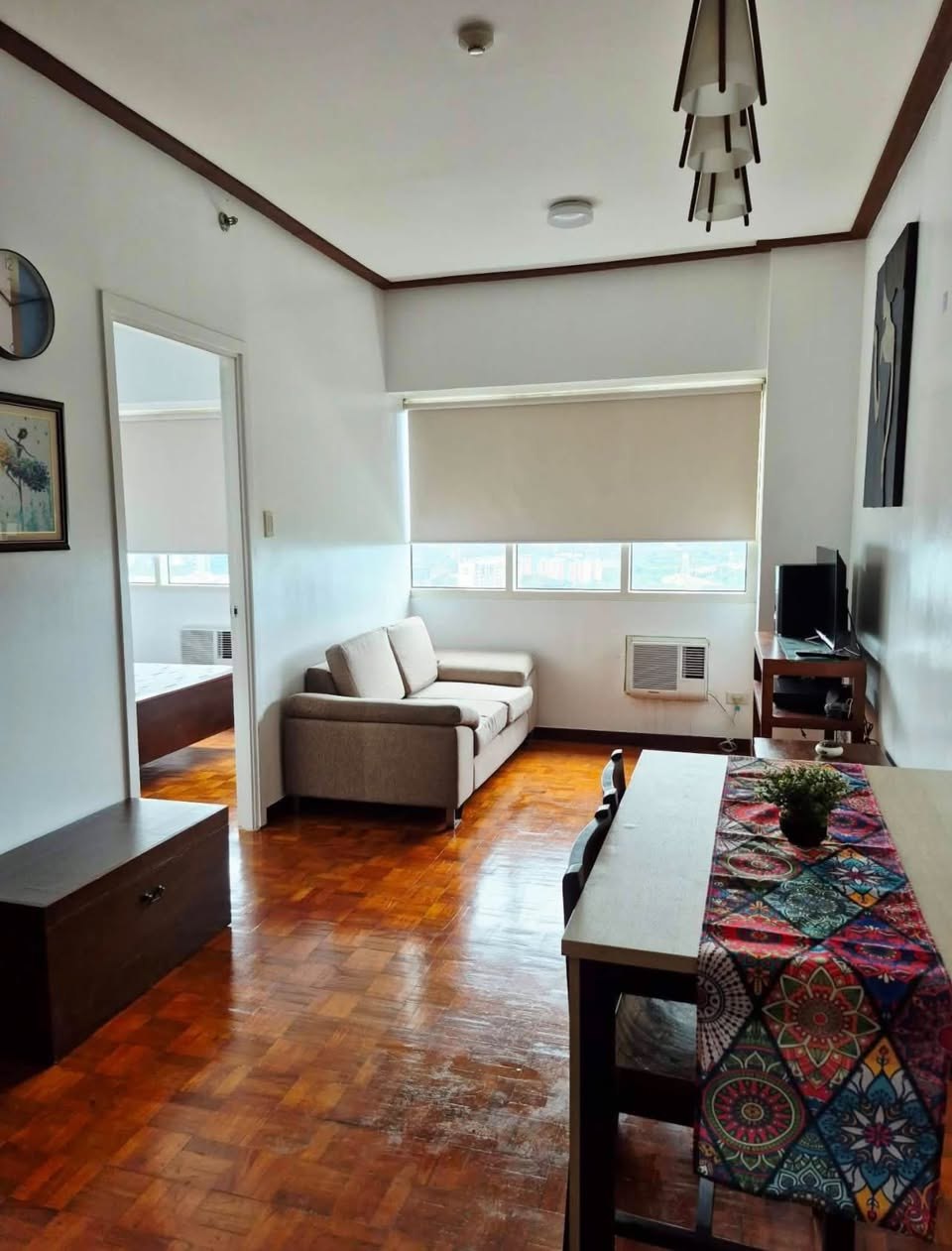 Unit 22, Fifth Avenue Place, BGC, Taguig City