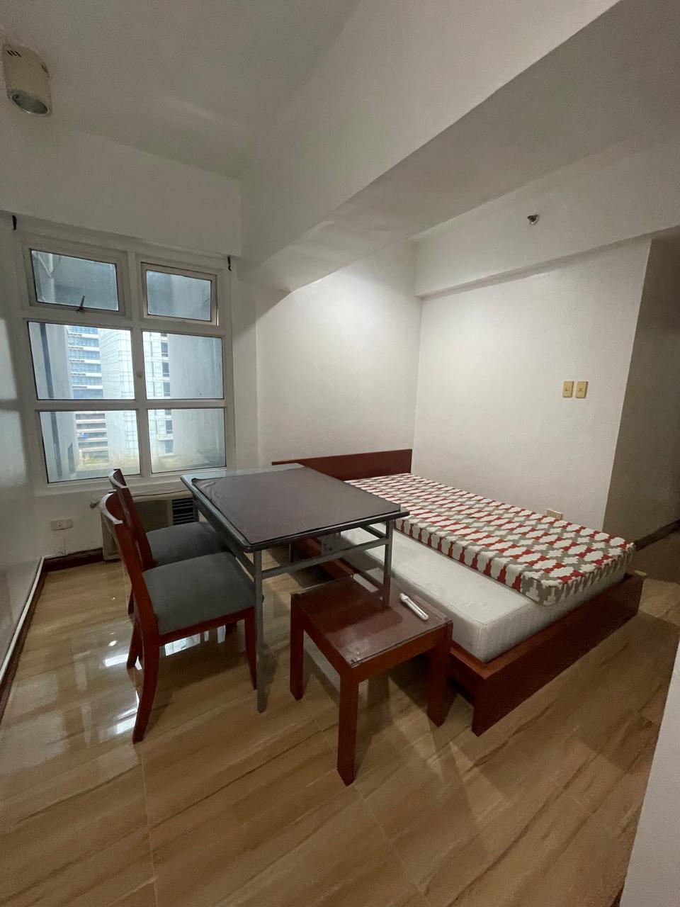 Two Lafayette Square, Salcedo Village, Makati City