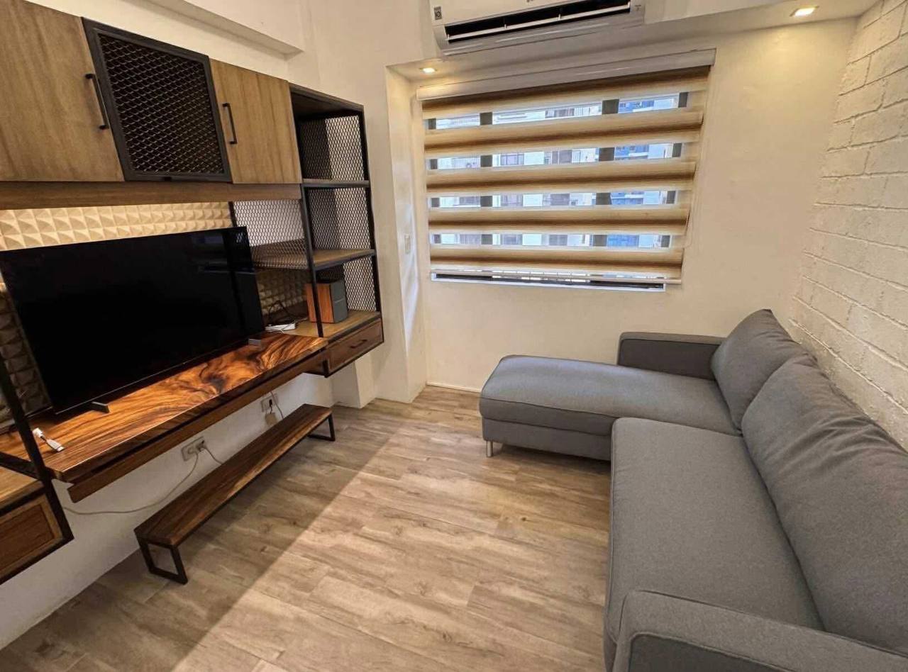 Unit 10, Forbeswood Heights, BGC, Taguig City