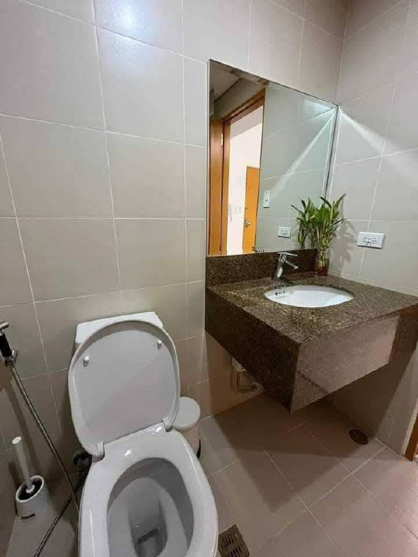 Unit 11, Park Avenue, Uptown BGC, Taguig City