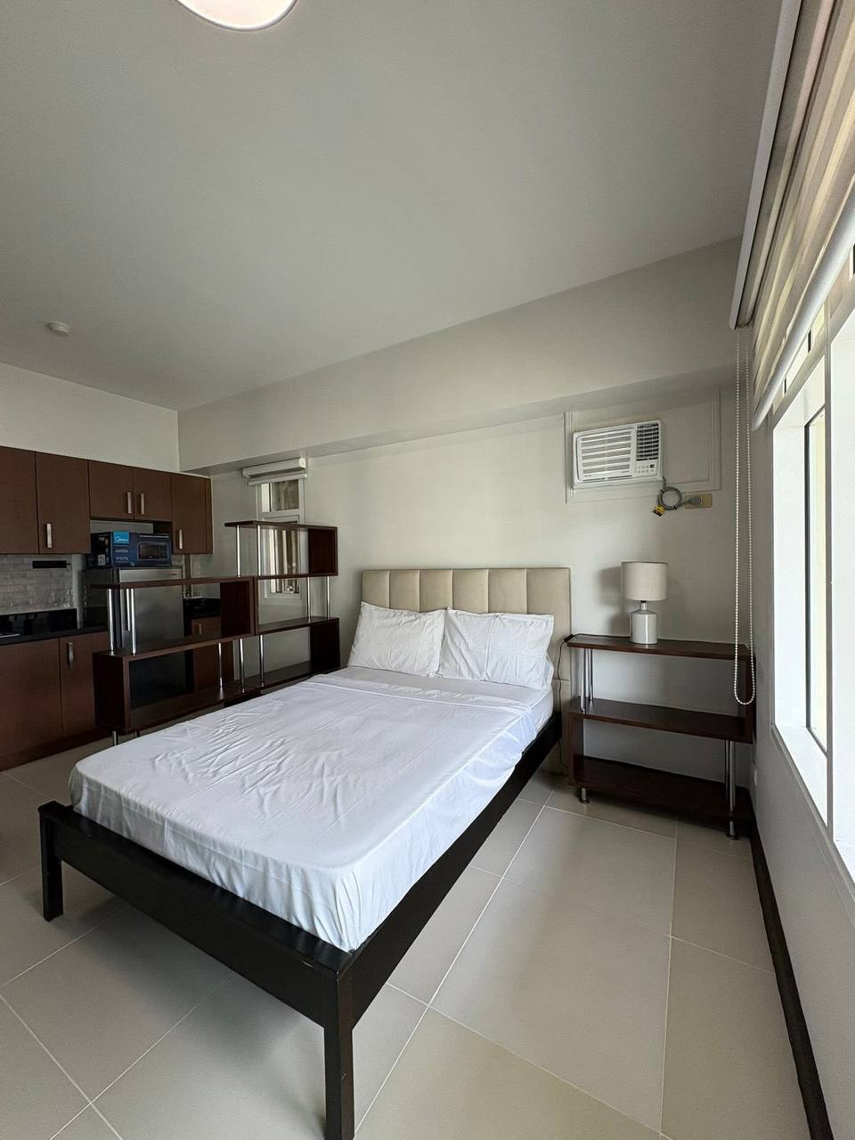 Unit 20, Two Serendra Aston Tower, BGC, Taguig City