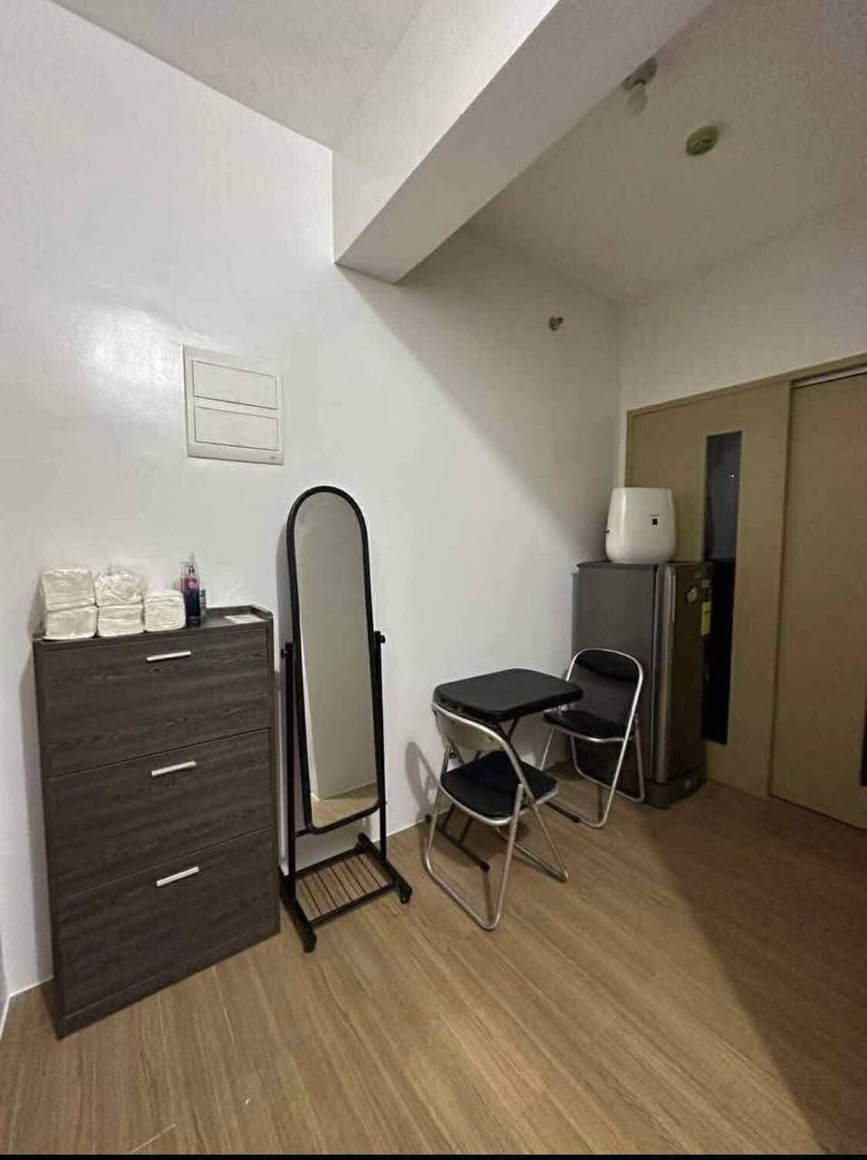 Laureano di Trevi Towers, Makati City