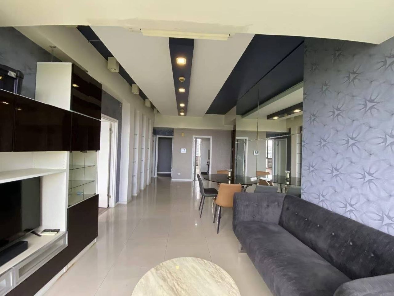 Unit 23, Bellagio Towers Tower One, BGC, Taguig City