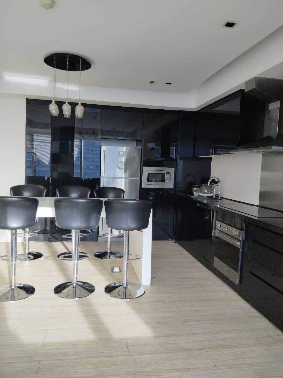 Unit 49, Alphaland Makati Place, Makati City