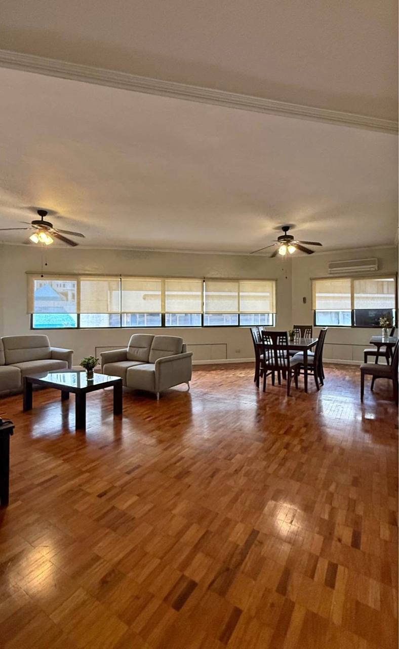 Unit 5, Legaspi Park View Condominium, Legazpi Village, Makati City