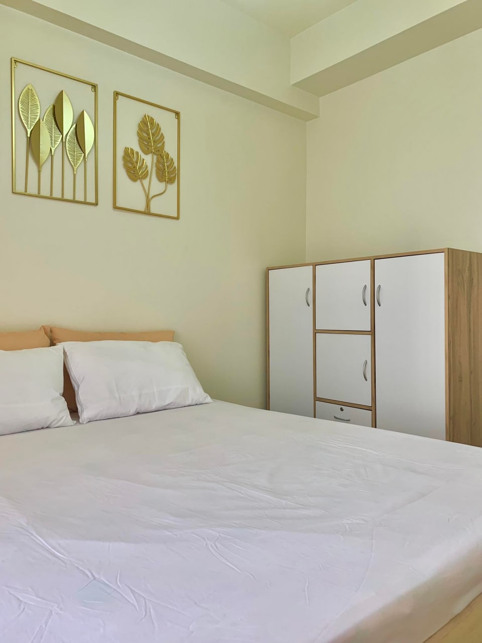 Unit 36, Brixton place Tower Three, Pasig City