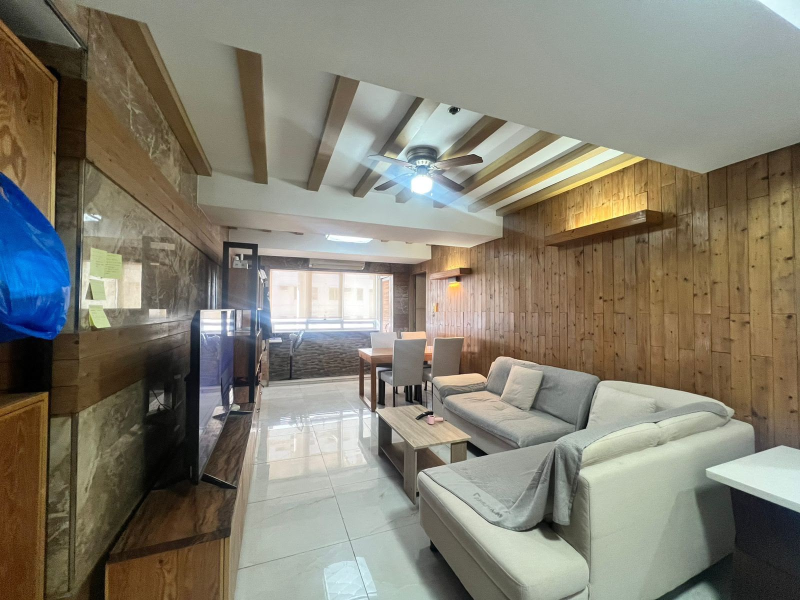 Unit 4102, South of Market Private Residences South Tower, BGC, Taguig City