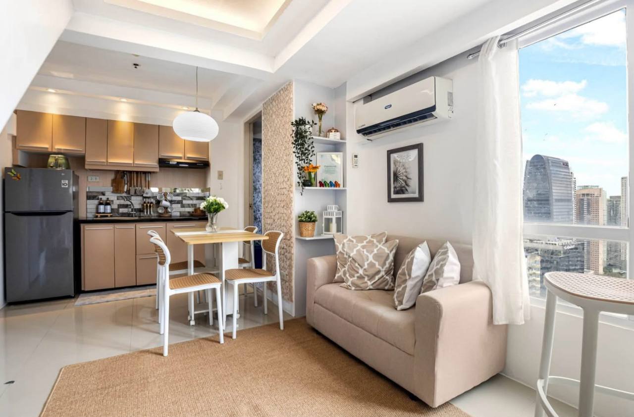Unit 2314, Fort Victoria Tower C, BGC, Taguig City