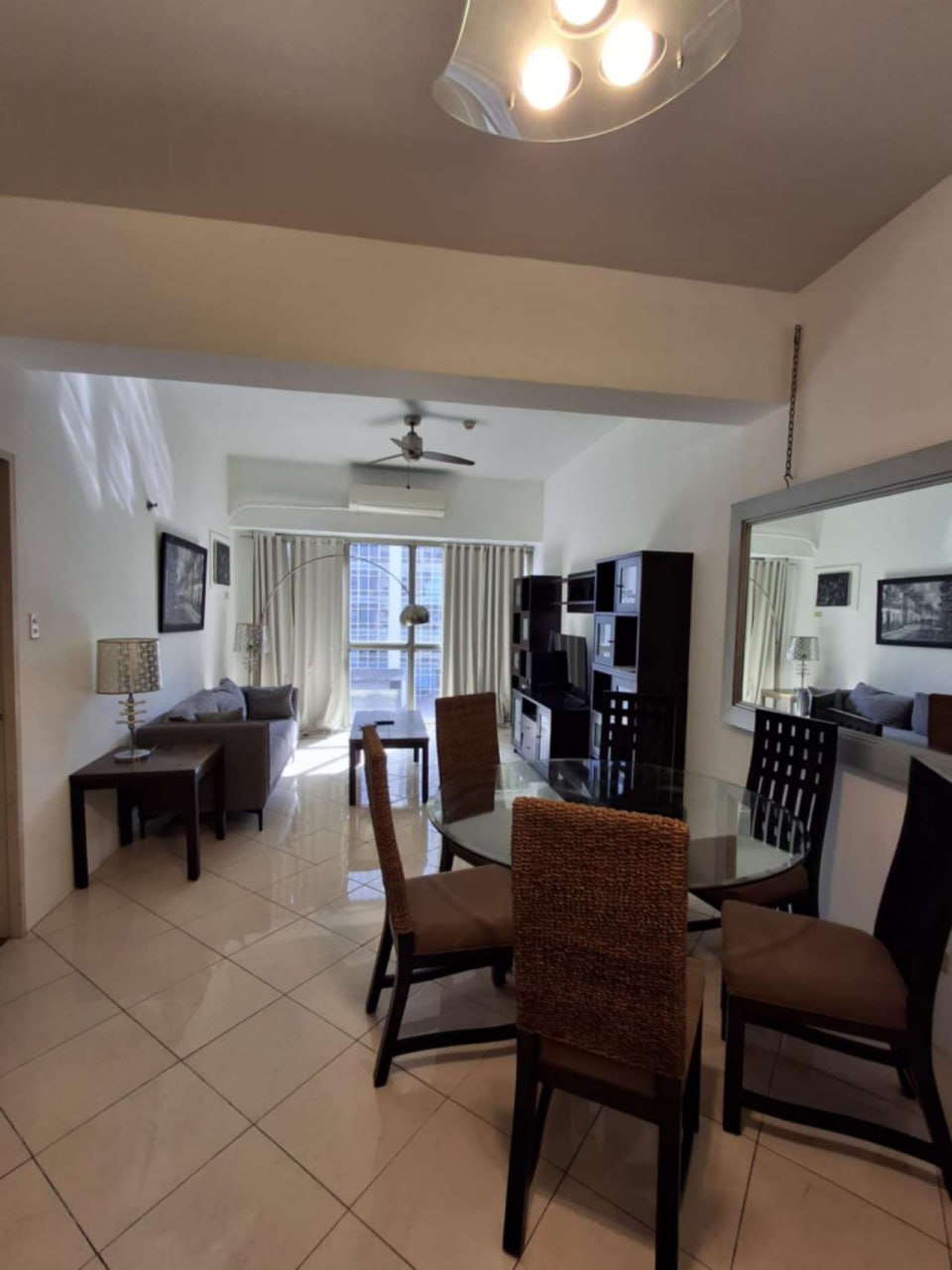 Unit 16, Paseo Parkview Suites Tower Two, Salcedo Village, Makati City