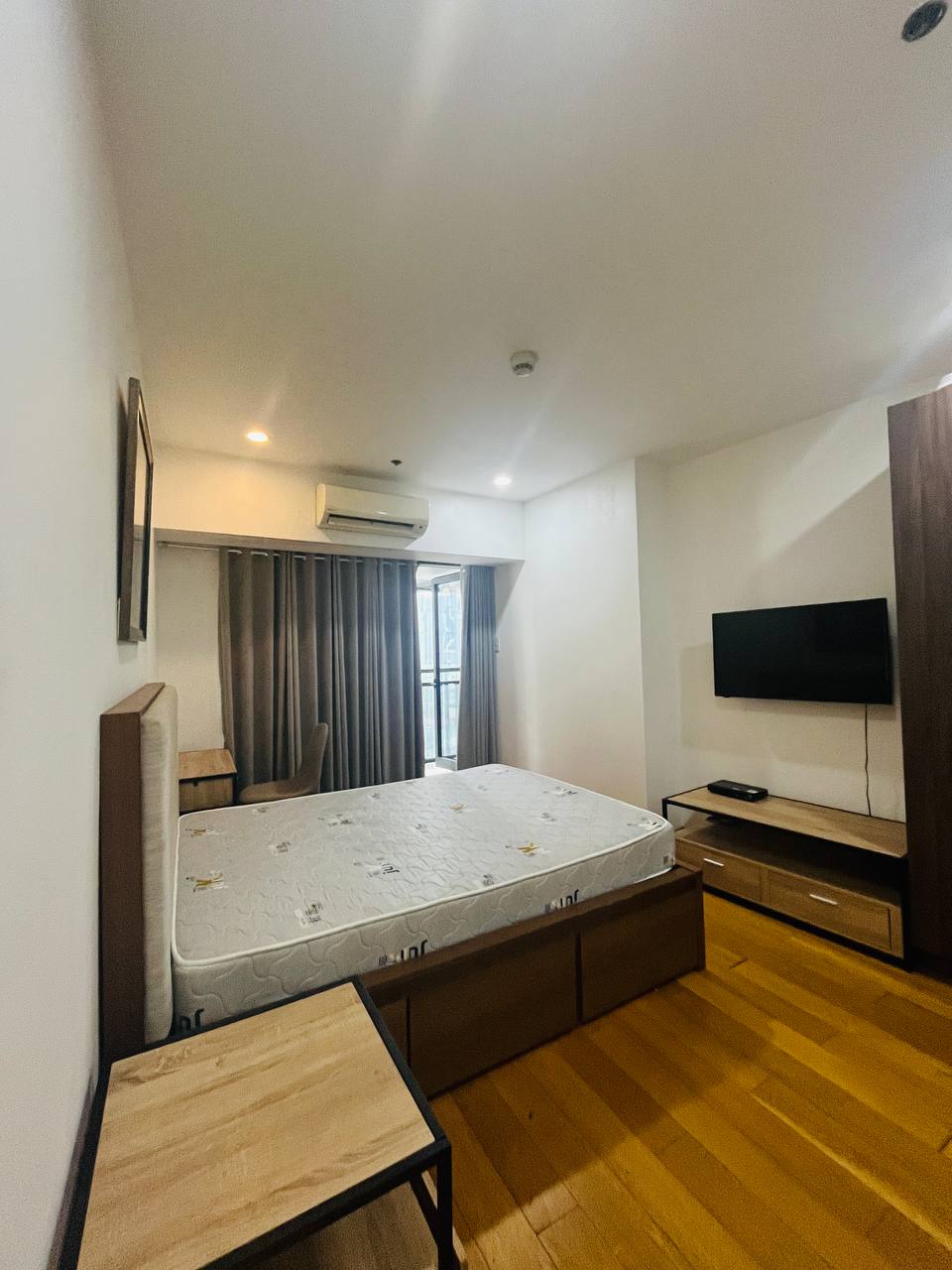 Unit 1002, Milano Residences Lincoln Tower, Makati City