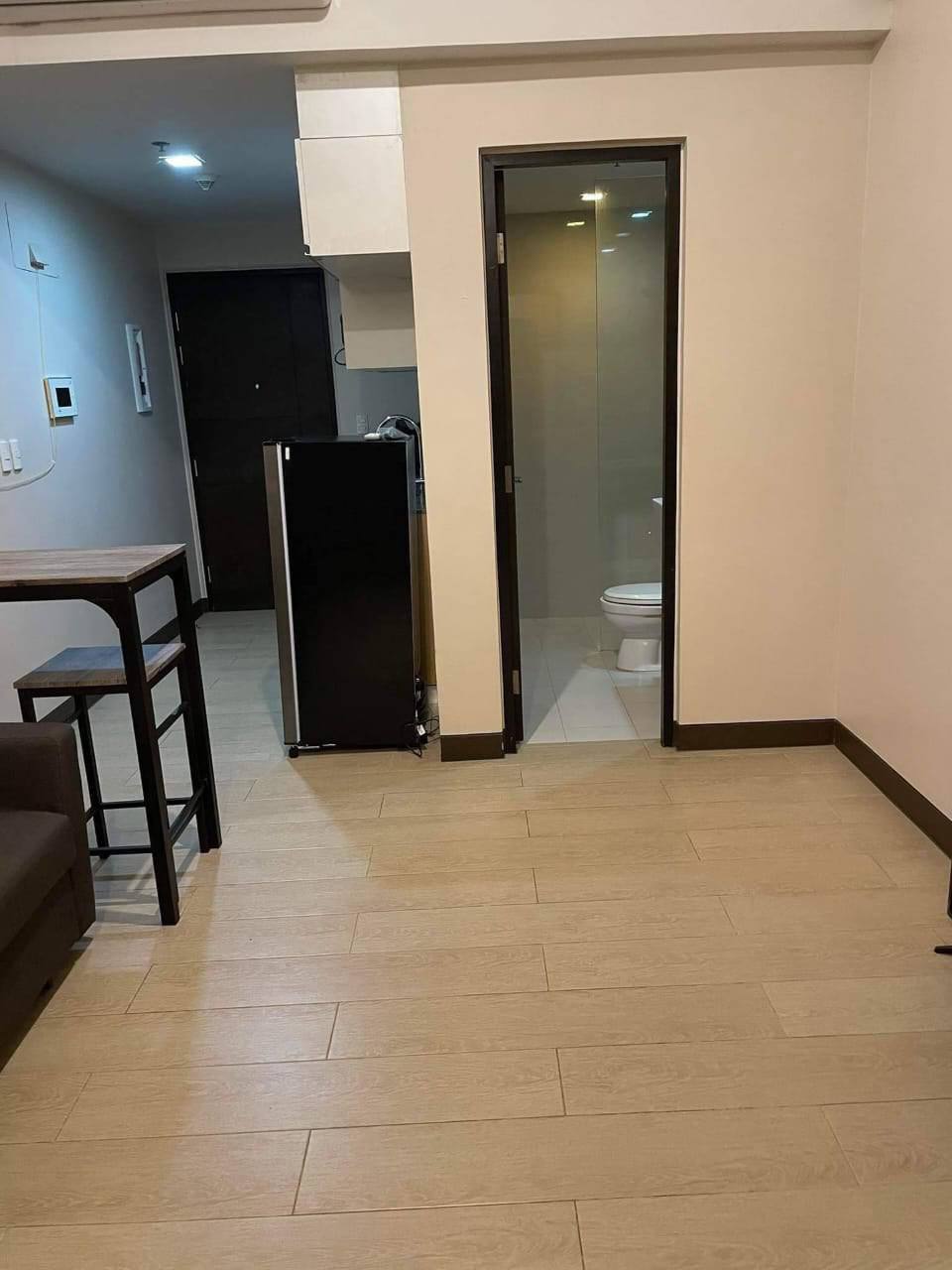 Unit 9, Paseo Heights, Makati City