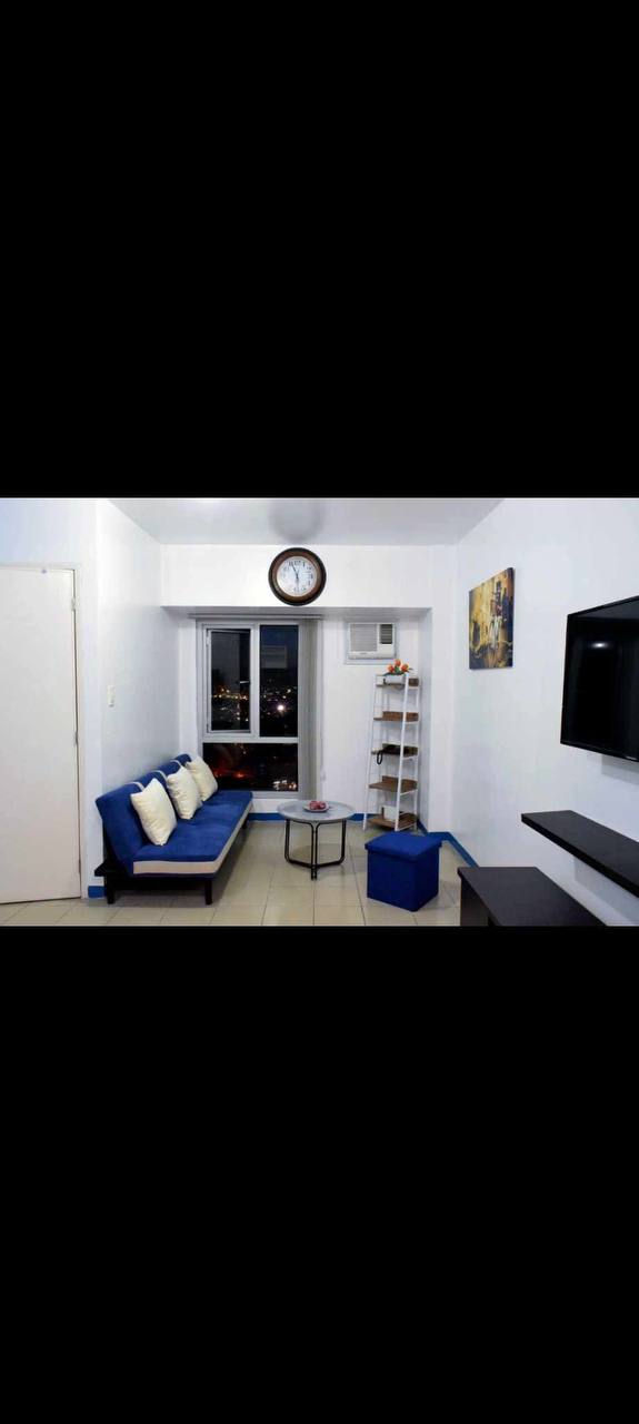 Unit 28, Avida Towers San Lorenzo, Makati City