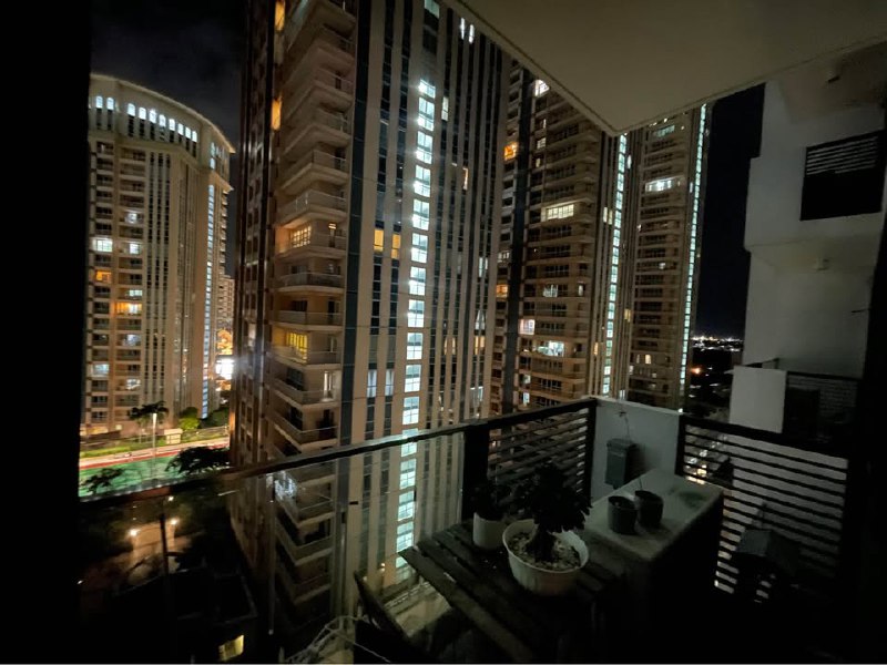 Unit 12, The Florence Tower Two, Taguig City