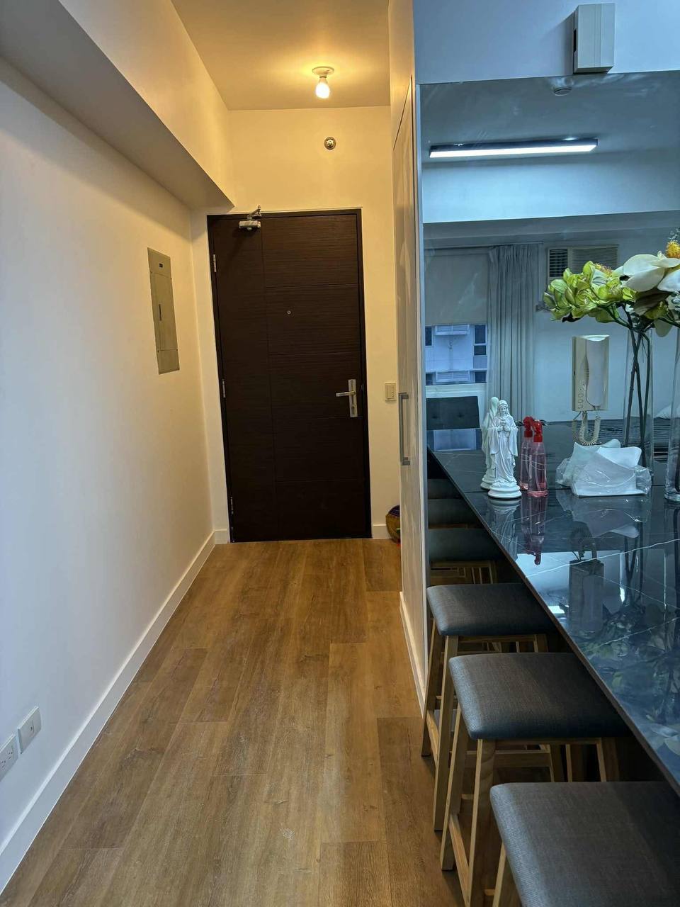 Unit 32, The Lerato Condominium Tower One, Makati City