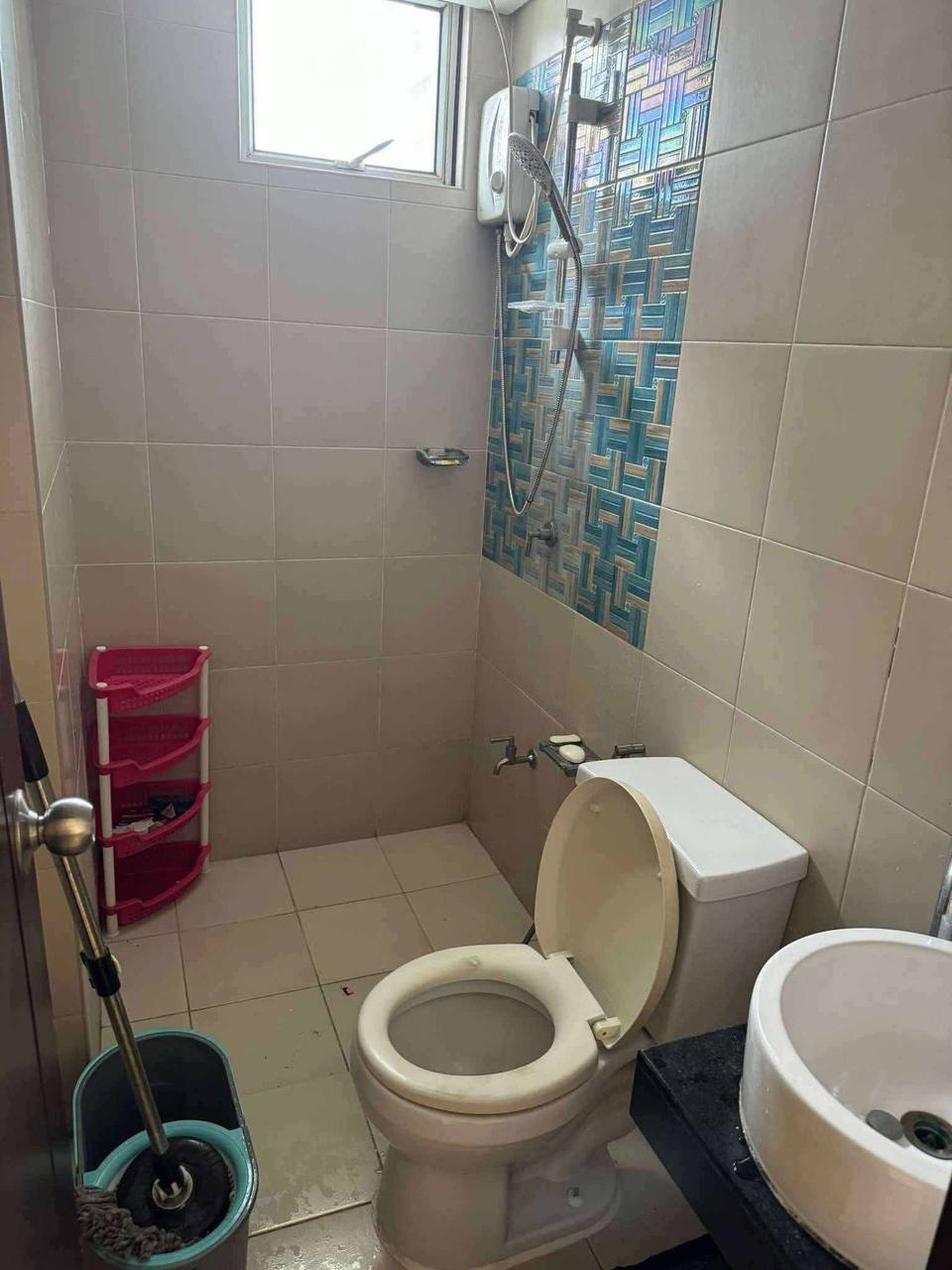 Unit 30, San Lorenzo Place Tower One, Makati City