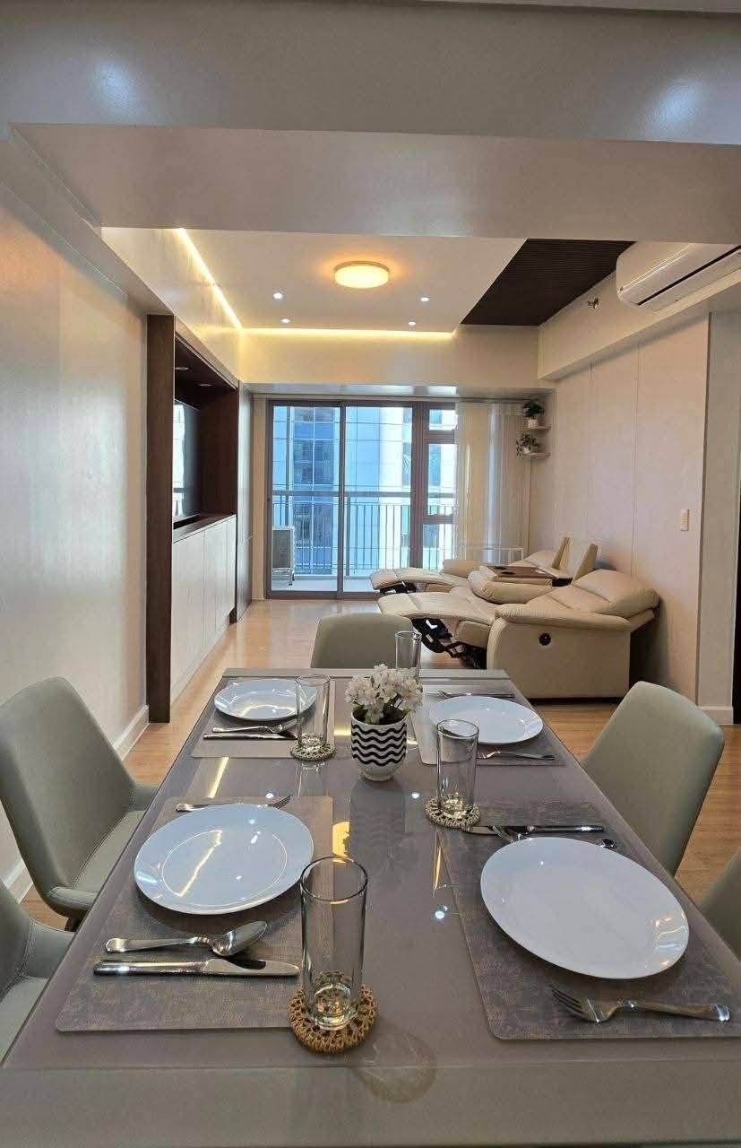Unit 18, Park Triangle Residences Natsu Tower, BGC, Taguig City