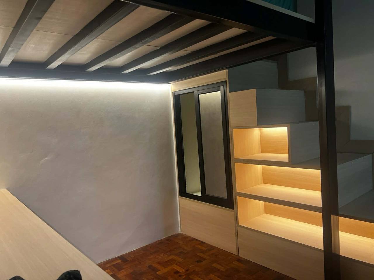 Alfaro Place, Salcedo Village, Makati City