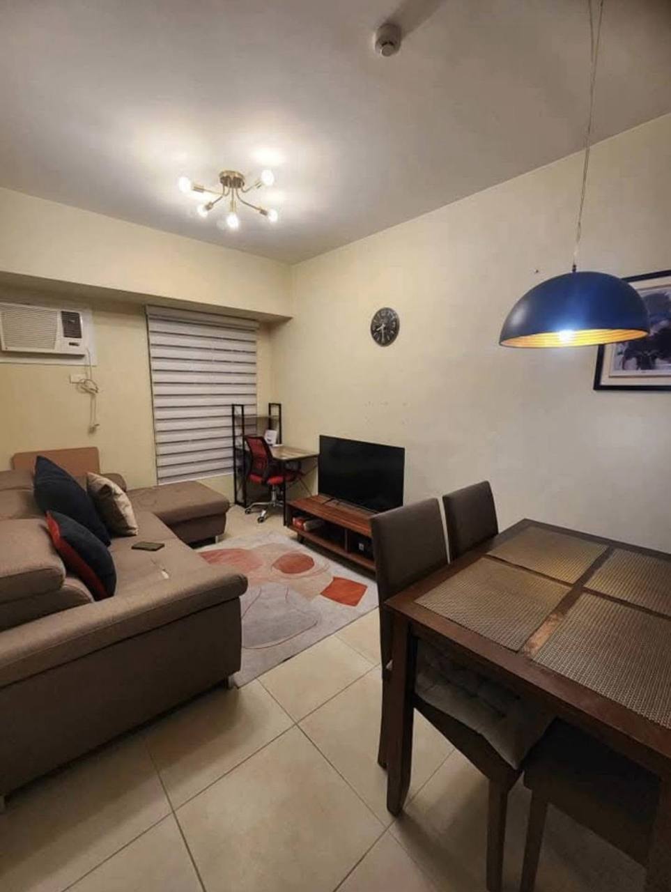 Unit 2, Avida Towers Thirty Fourth Tower One, Uptown BGC, Taguig City