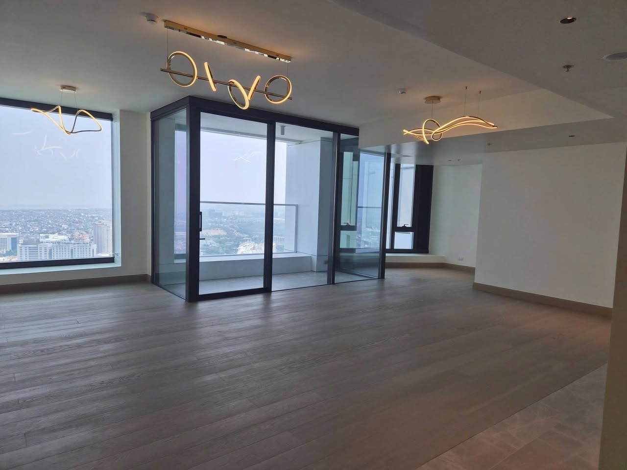 Unit 52, Aurelia Residences East Wing, BGC, Taguig City