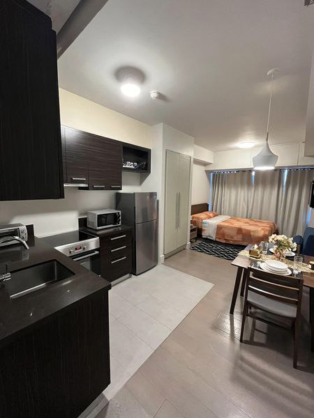 Unit 10, The Proscenium Lincoln Tower, Rockwell Center, Makati City