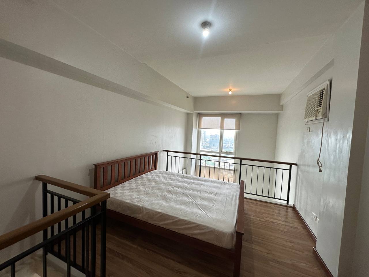 Unit 37, The Columns, Legazpi Village, Makati City