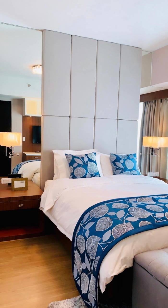 Unit 28, Solstice Tower One, Circuit, Makati City