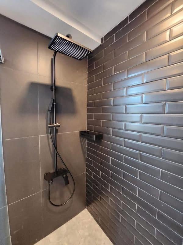 Unit 9, Two Serendra Aston Tower, BGC, Taguig City