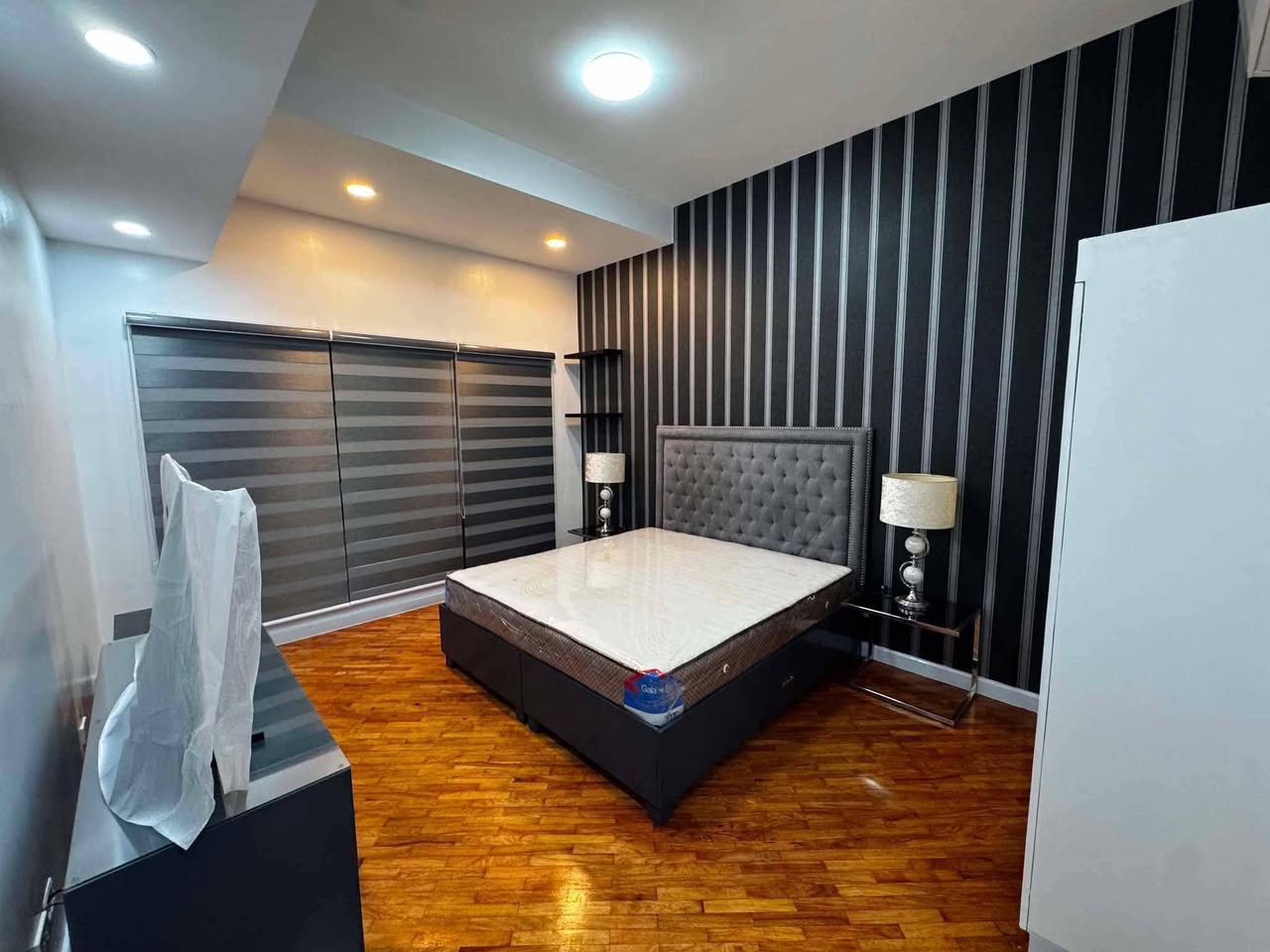Unit 45, Joya Lofts and Towers North Tower, Rockwell Center, Makati City