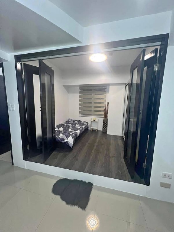 Unit 18, Avida Towers San Lorenzo, Makati City