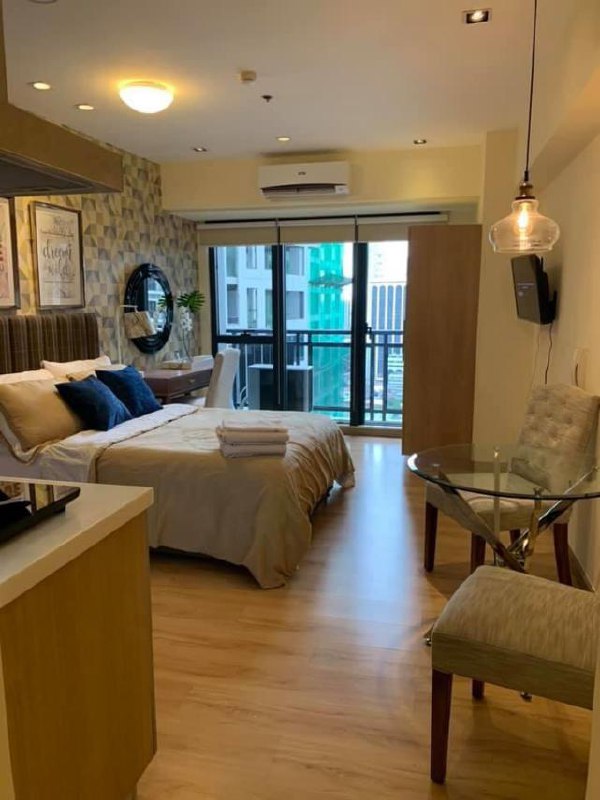 Unit 30, Knightsbridge Residences, Makati City