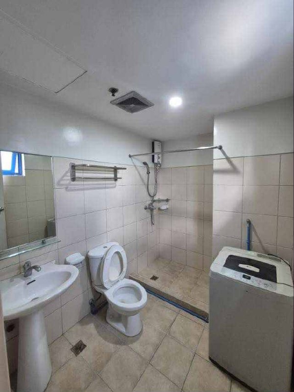 One Pacific Place, Salcedo Village, Makati City
