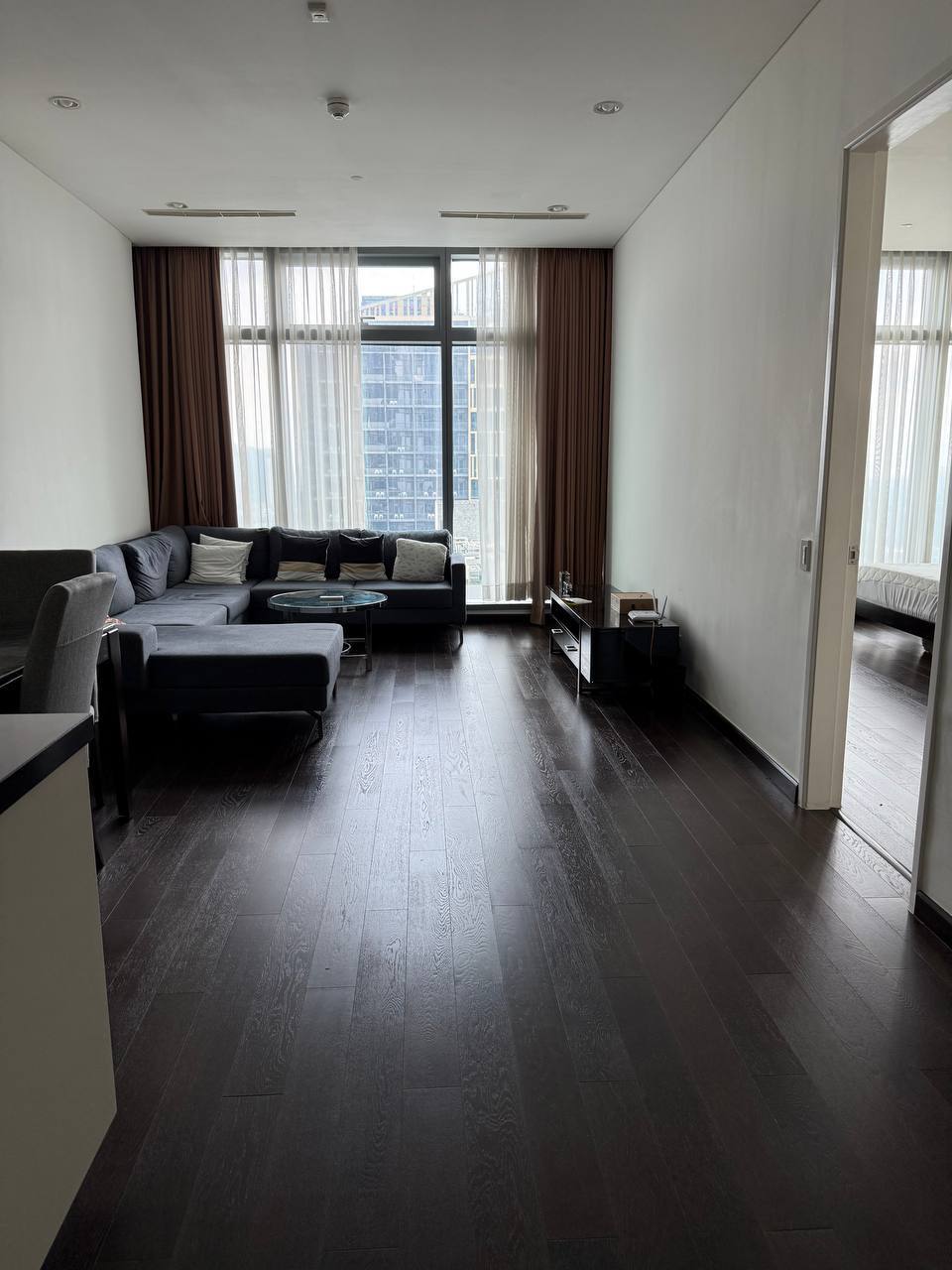 Unit 33, Trump Tower, Century, Makati City