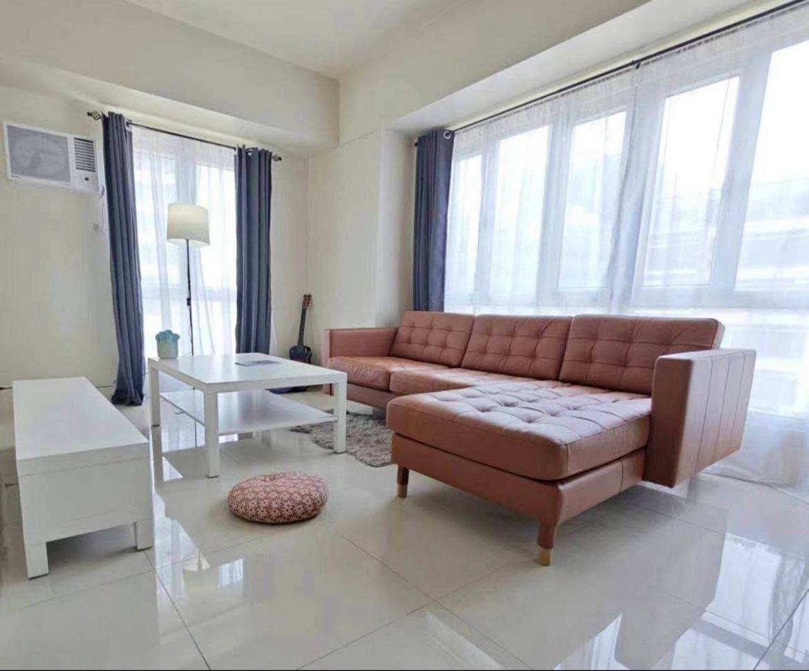 Unit 17, The Montane, Uptown BGC, Taguig City