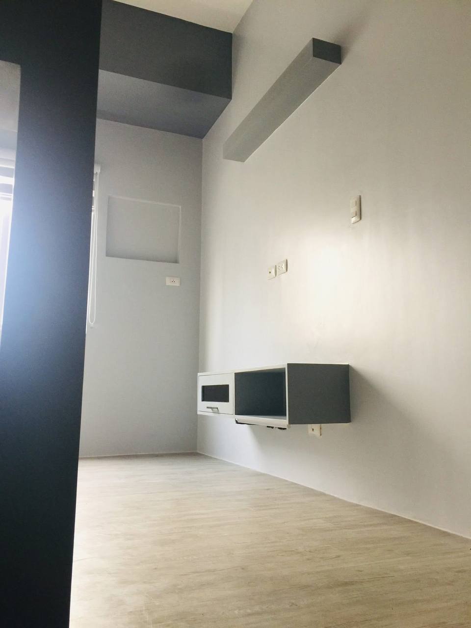 Unit 5, Amaia Skies Condominium, Mandaluyong City