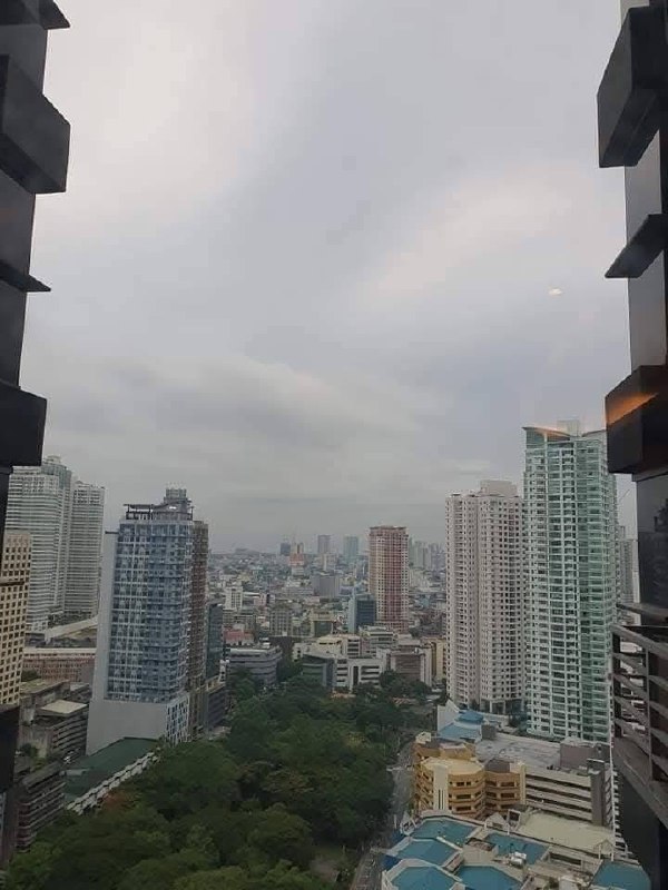 Unit 30, Eton Residences at Greenbelt Tower Two, Legazpi Village, Makati City