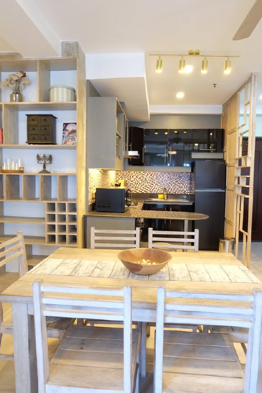 Fort Palm Springs Condominium, BGC, Taguig City