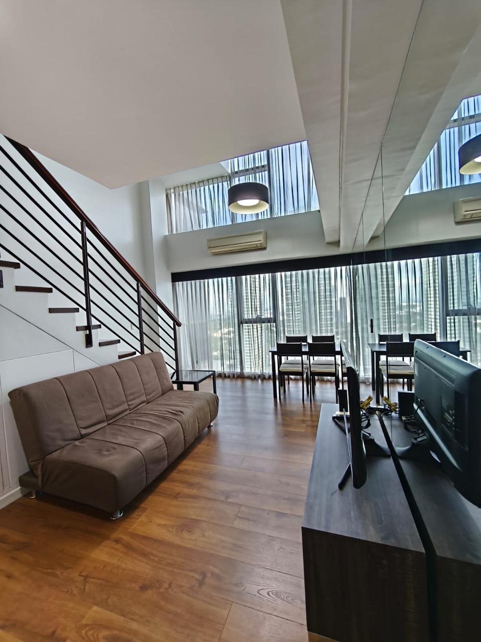 Unit 28P, Eton Residences at Greenbelt, Legazpi Village, Makati City