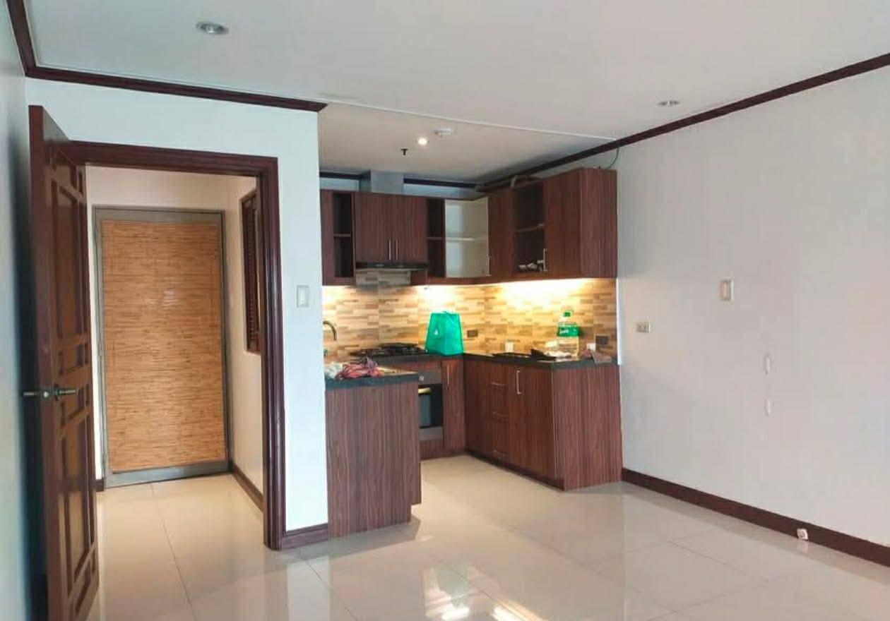 Antel Platinum Tower, Makati City