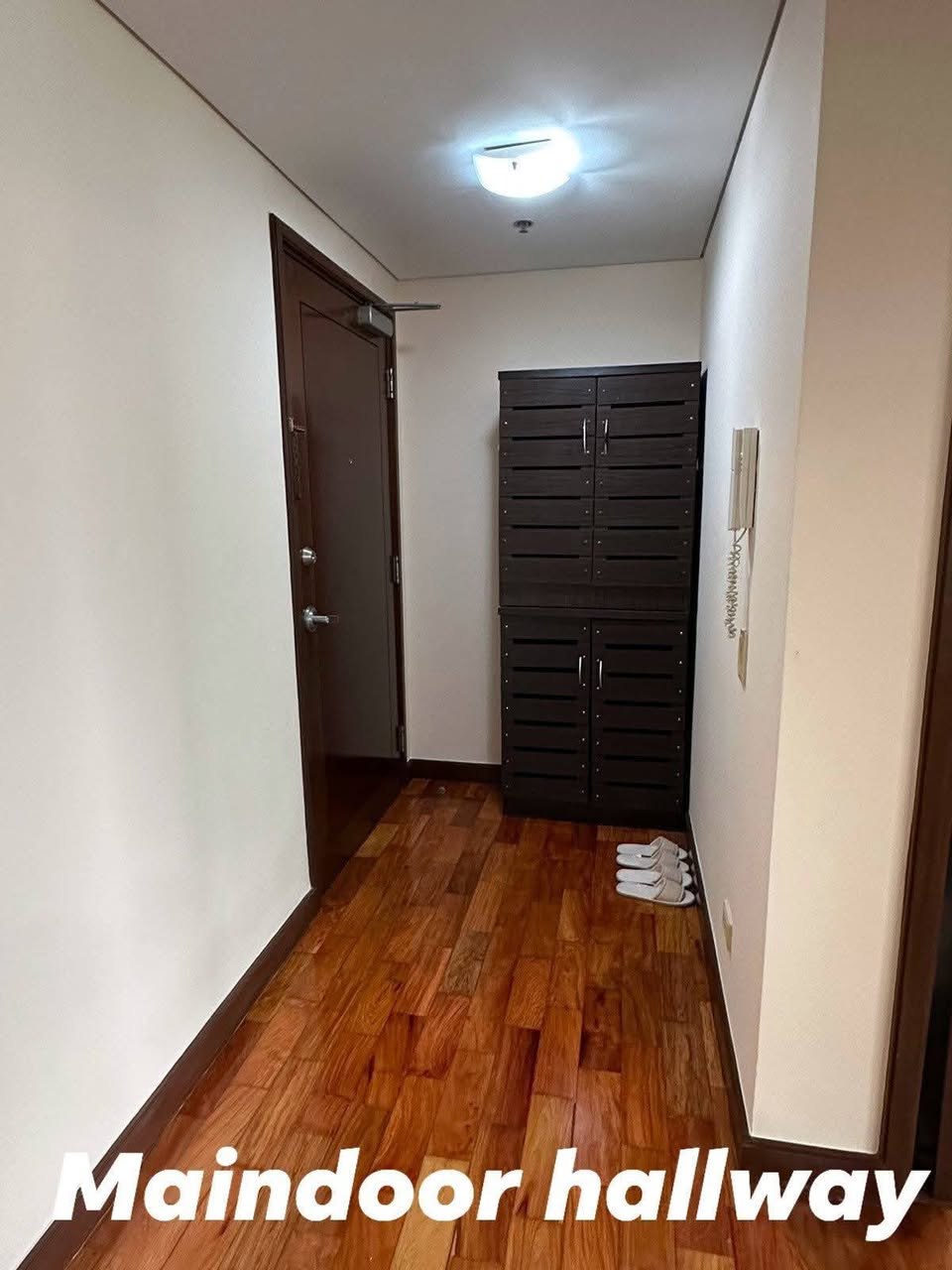 Unit 28, The Residences at Greenbelt Laguna Tower, Legazpi Village, Makati City