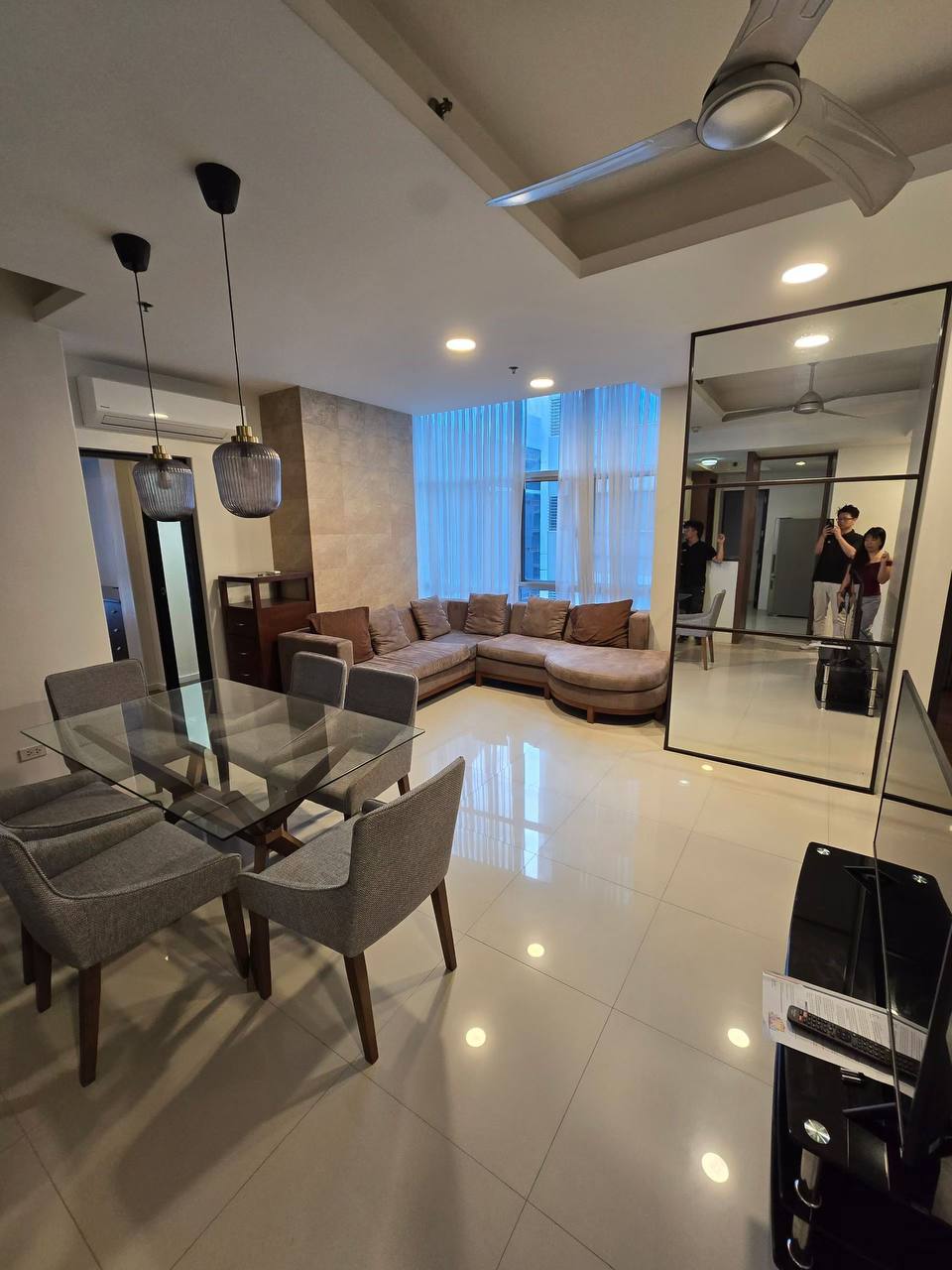 Sapphire Residences, BGC, Taguig City