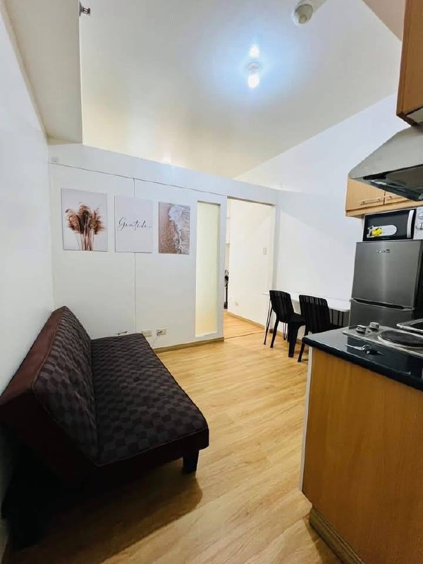 Unit 21, Oriental Garden Condominium One Lilac Tower, Makati City