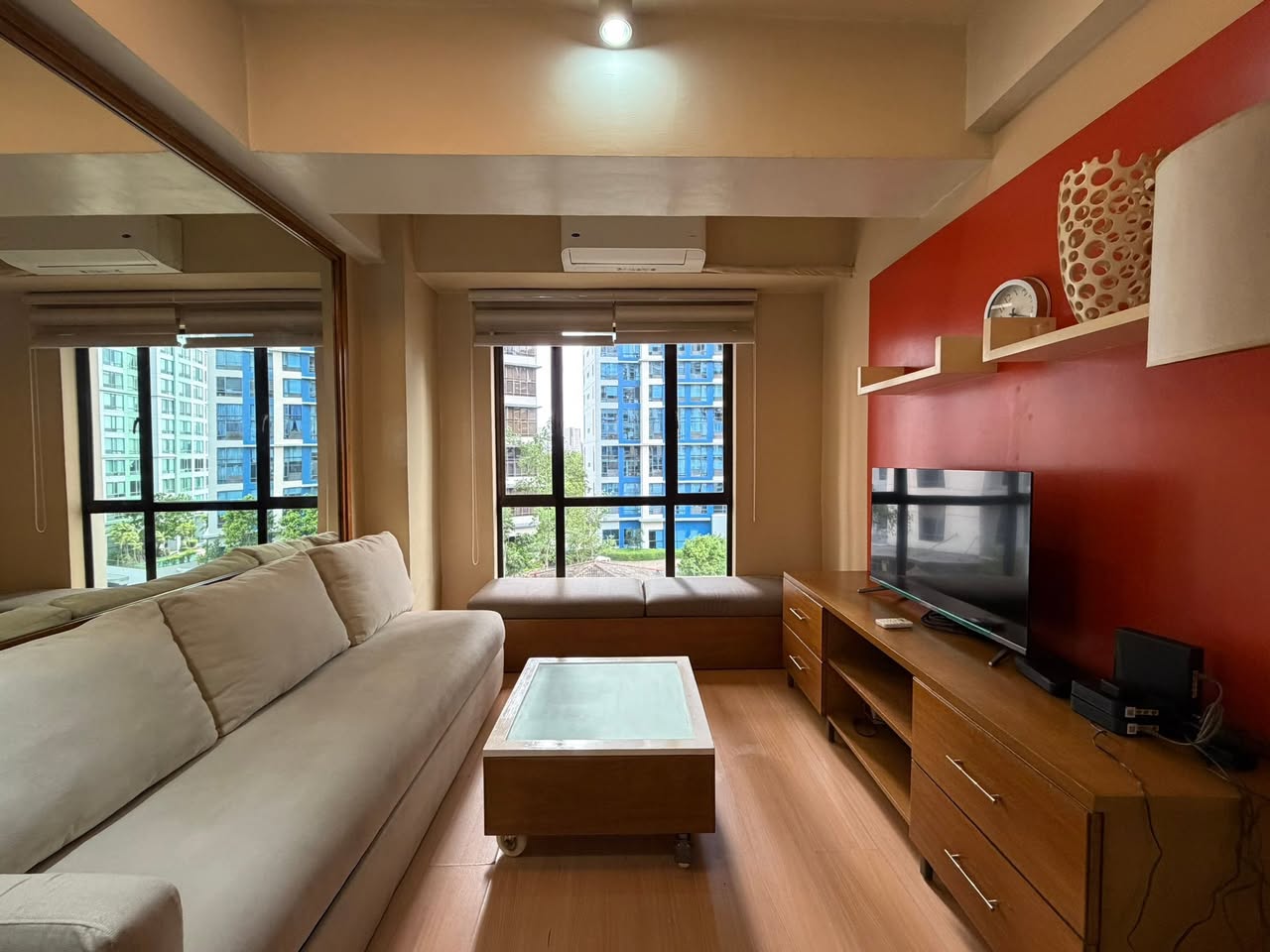 Unit 6, Forbeswood Heights, BGC, Taguig City