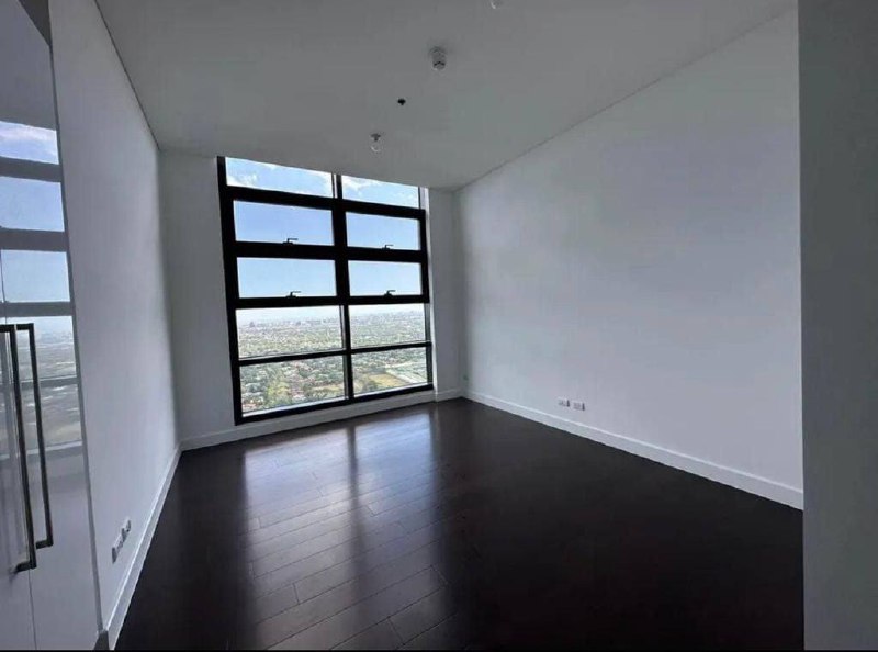 Unit 54, Garden Towers, Legazpi Village, Makati City