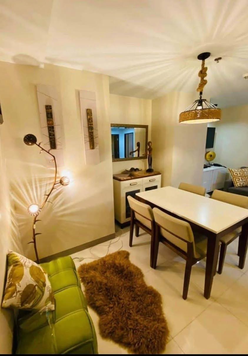 One Uptown Residences Tower Two, Uptown BGC, Taguig City