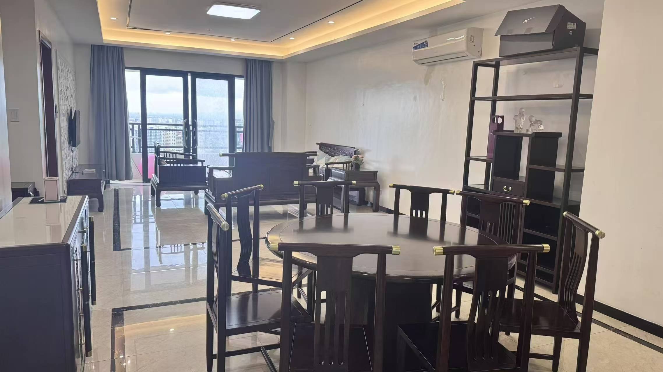 Unit 32, Red Residences, Legazpi Village, Makati City
