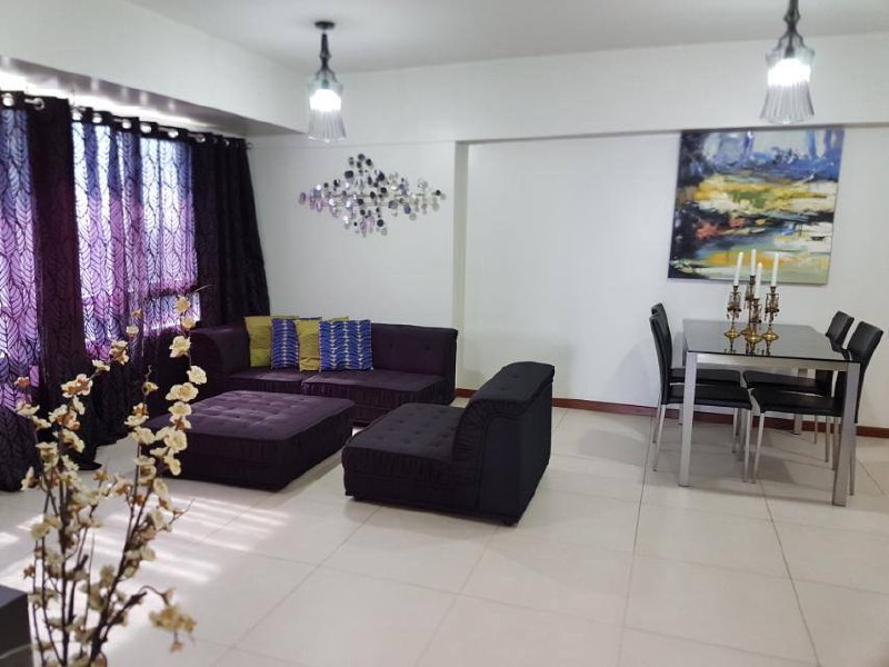 Unit 40G, The Columns, Legazpi Village, Makati City
