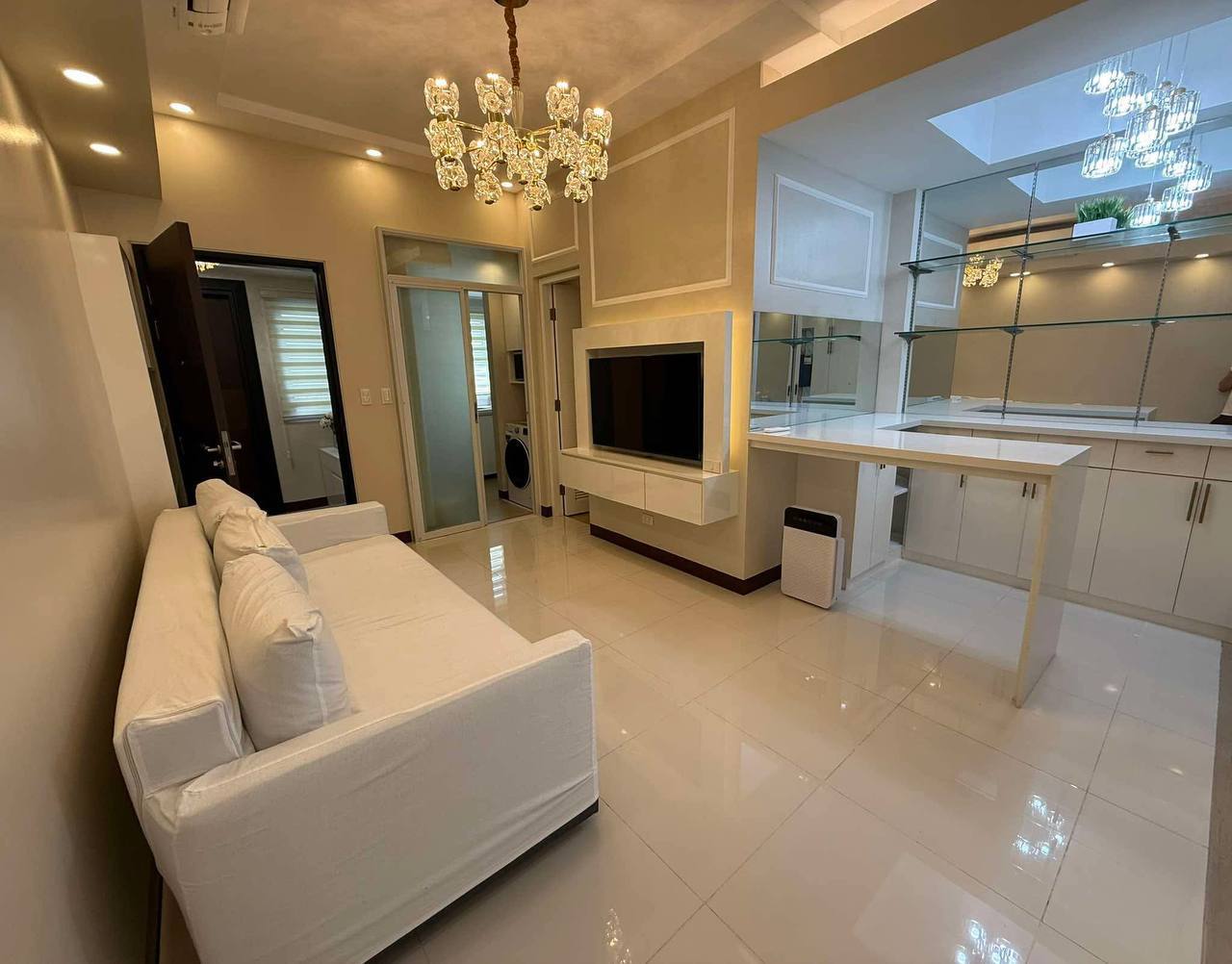 The Ellis Tower Two, Salcedo Village, Makati City