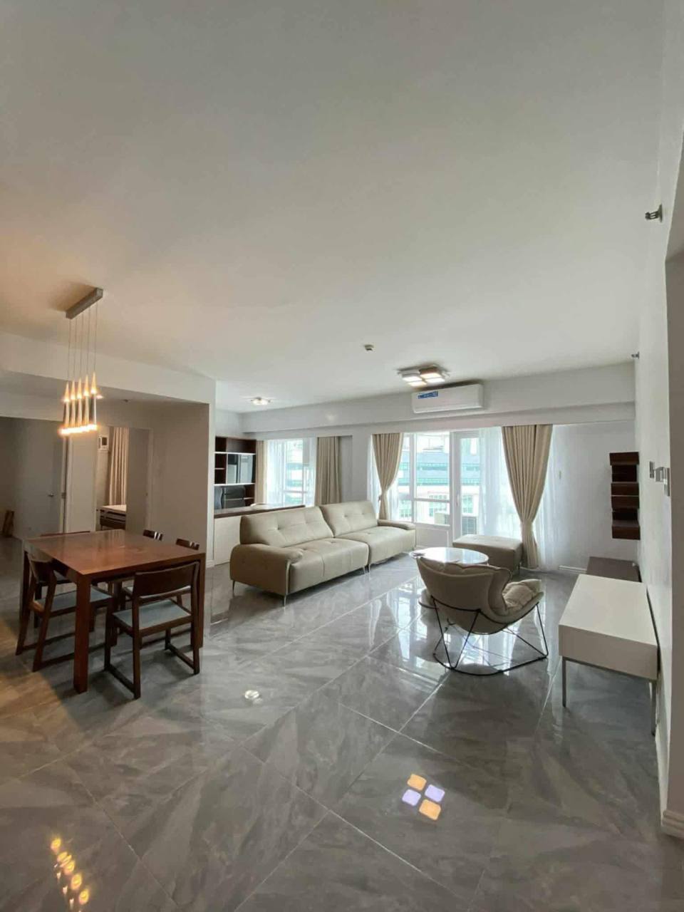 Unit 32, Grand Midori Tower One, Legazpi Village, Makati City