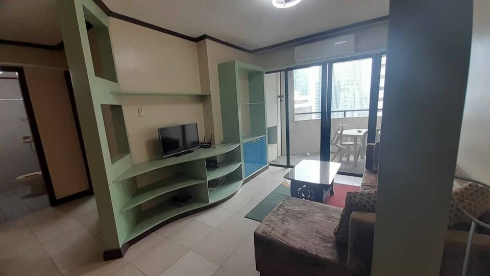 Unit 1701, Antel Platinum Tower, Makati City