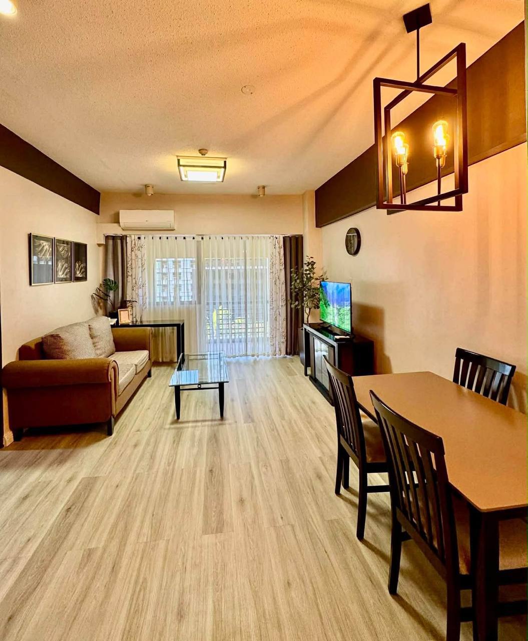 Greenbelt Radissons, Legazpi Village, Makati City